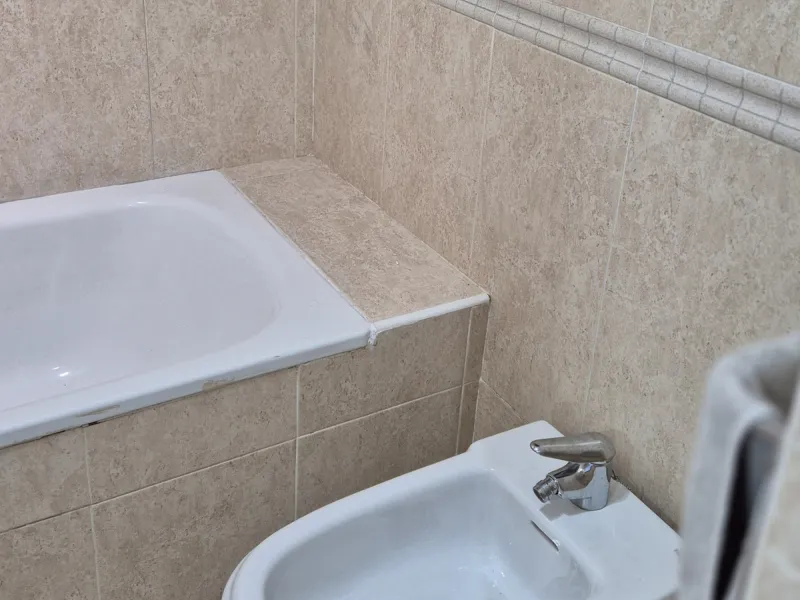 House - Townhouse в продаже в Alhaurín el Grande, Málaga. В доме 3 спален и 3 ванных комнат. Площадь дома 242 м²