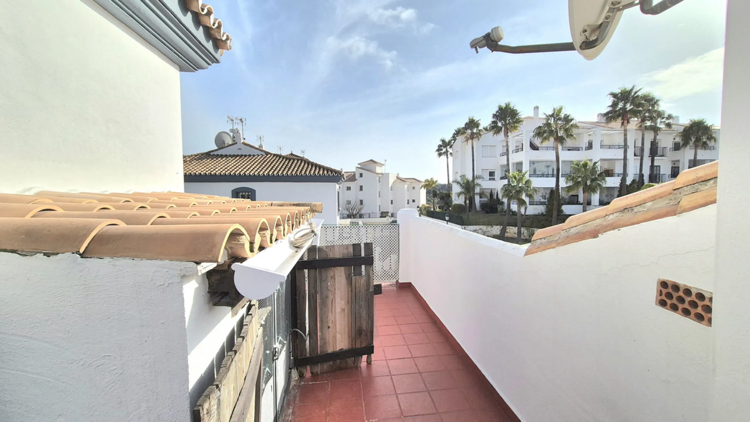 House - Townhouse в продаже в Alhaurín el Grande, Málaga. В доме 3 спален и 3 ванных комнат. Площадь дома 242 м²
