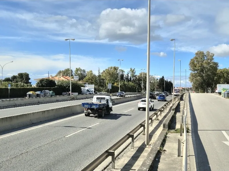 Plot - Land в продаже в Estepona, Málaga. Площадь участка 594 м²