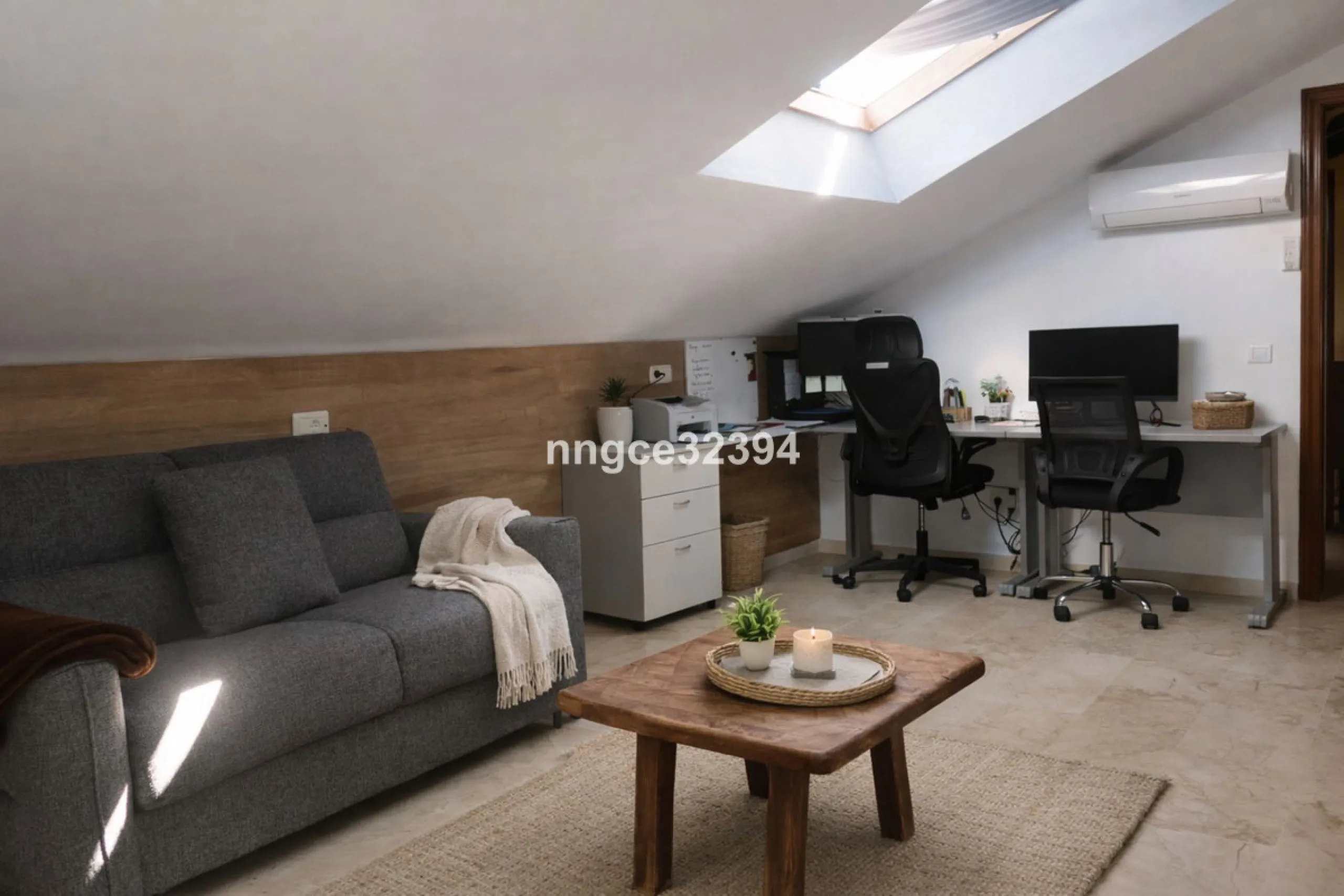 Spacious Duplex Ático with Wrap-Around Terrace and Beautiful La Concha Views in San Pedro