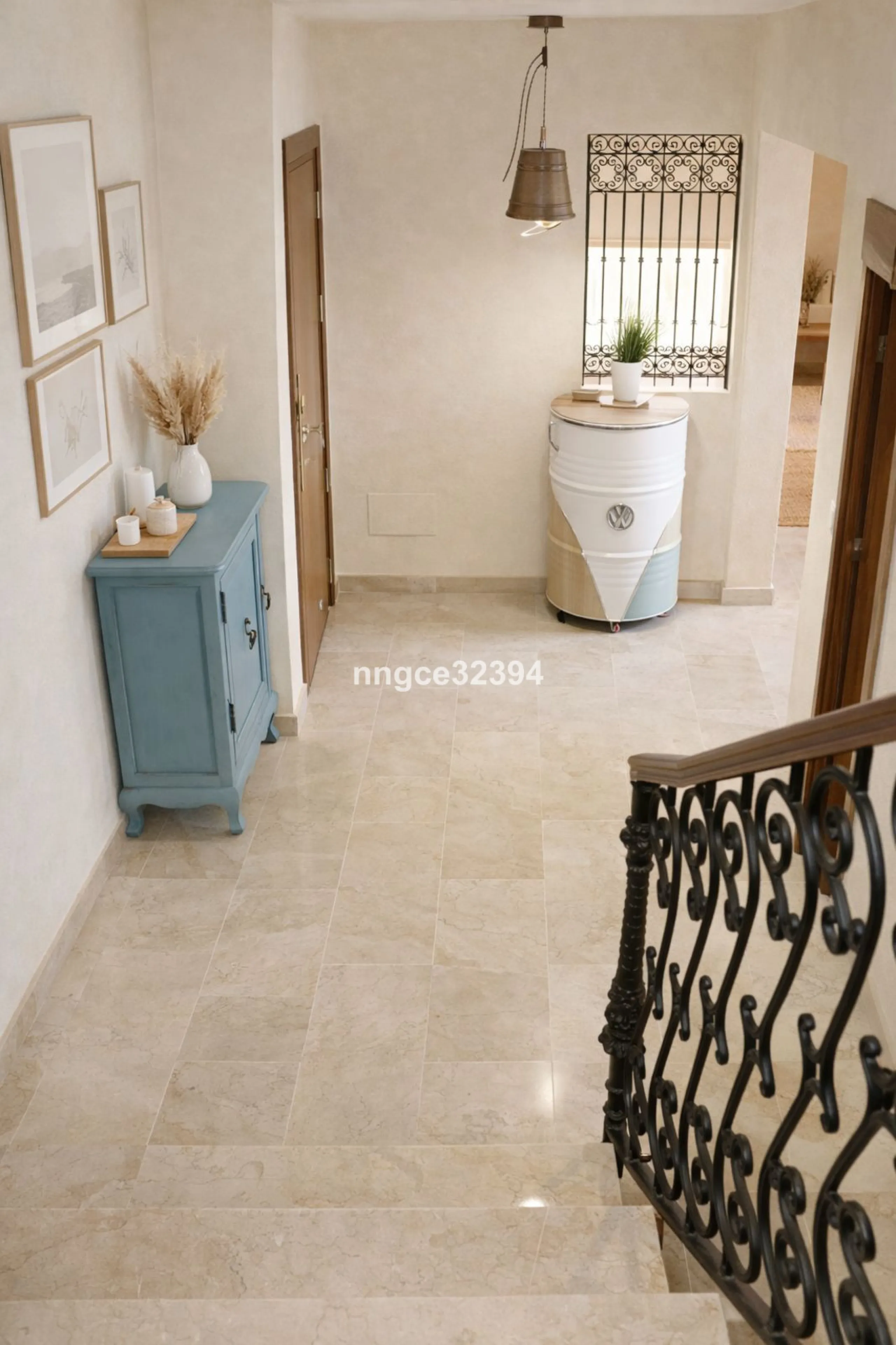 Spacious Duplex Ático with Wrap-Around Terrace and Beautiful La Concha Views in San Pedro