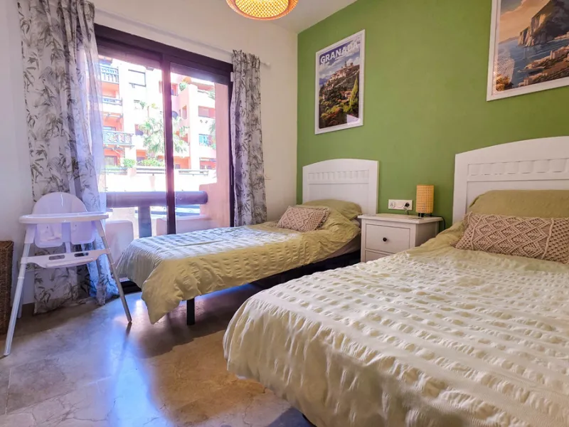 Ideally positioned on the frontline between San Luis de Sabinillas and La Duquesa, this well-presented apartment offers unobstructed panoramic sea views and a location that places both the beach and marina within easy walking distance. Set within a sought
