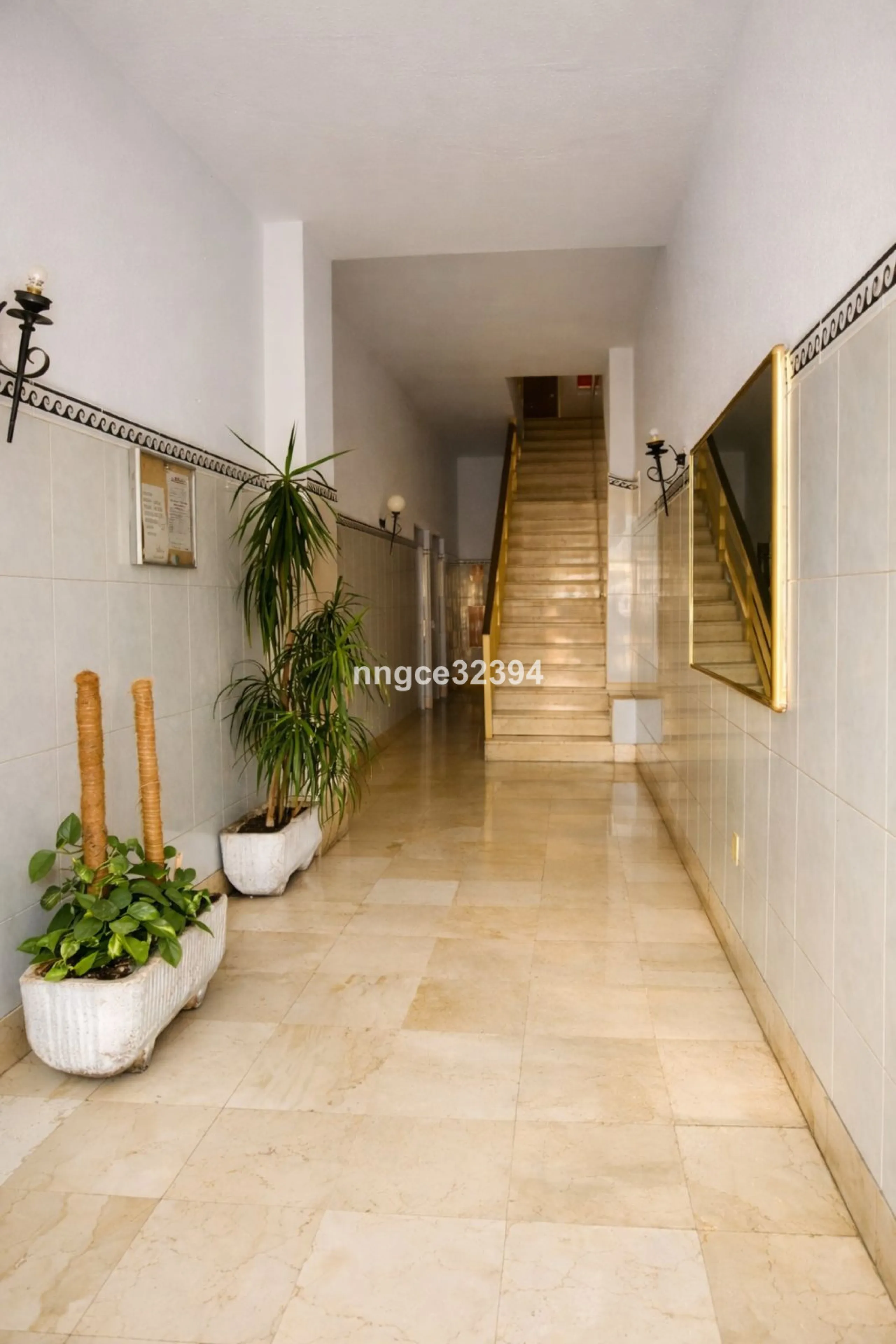 Fully Renovated 3 Bedroom Apartment in Marbella Centro – Walking Distance to Old Town and Beach