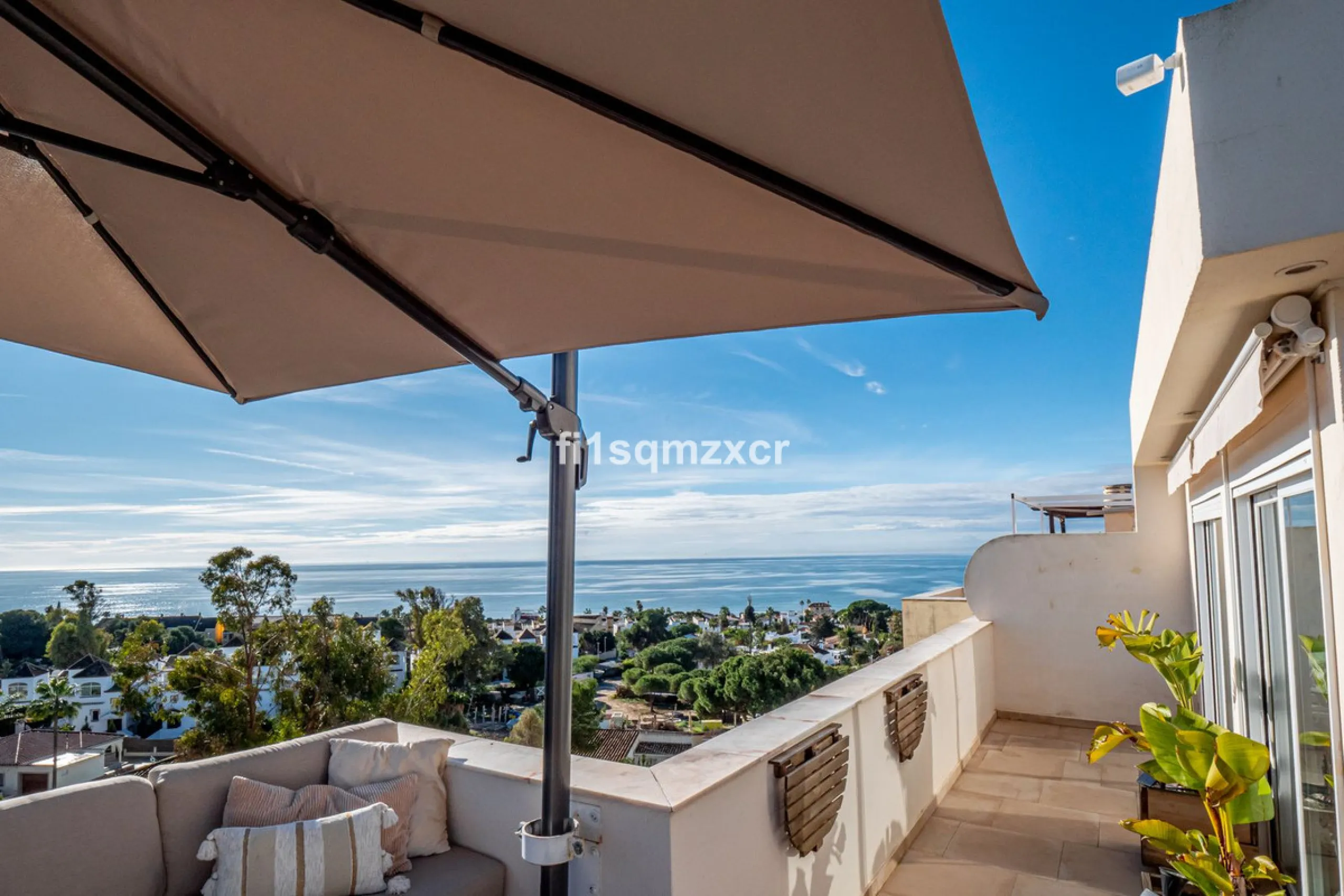 This unique corner penthouse with extraordinary views is located just a few minutes' walk from one of Marbella's most beautiful beaches, home to the best beach clubs, chiringuitos, and beach restaurants. The property has been completely redesigned and mod