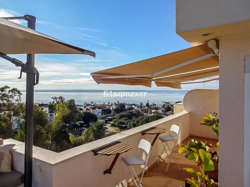 This unique corner penthouse with extraordinary views is located just a few minutes' walk from one of Marbella's most beautiful beaches, home to the best beach clubs, chiringuitos, and beach restaurants. The property has been completely redesigned and mod