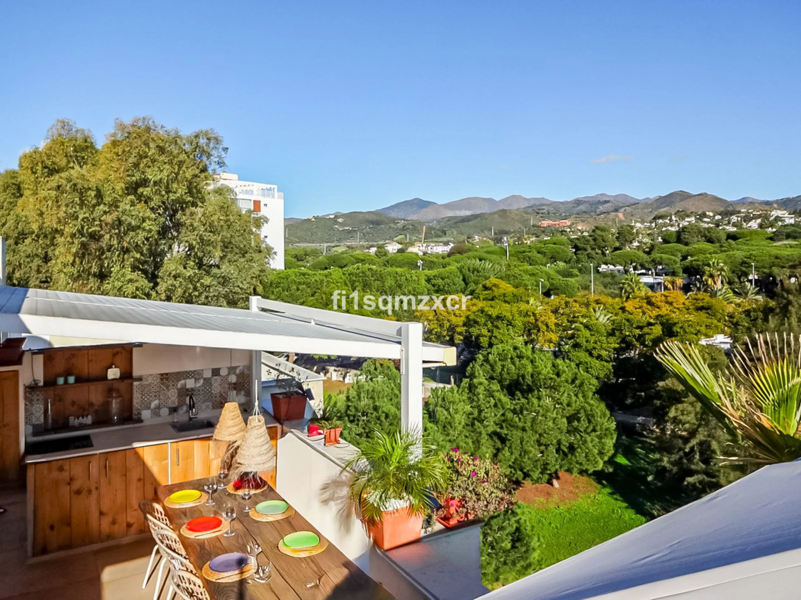 This unique corner penthouse with extraordinary views is located just a few minutes' walk from one of Marbella's most beautiful beaches, home to the best beach clubs, chiringuitos, and beach restaurants. The property has been completely redesigned and mod