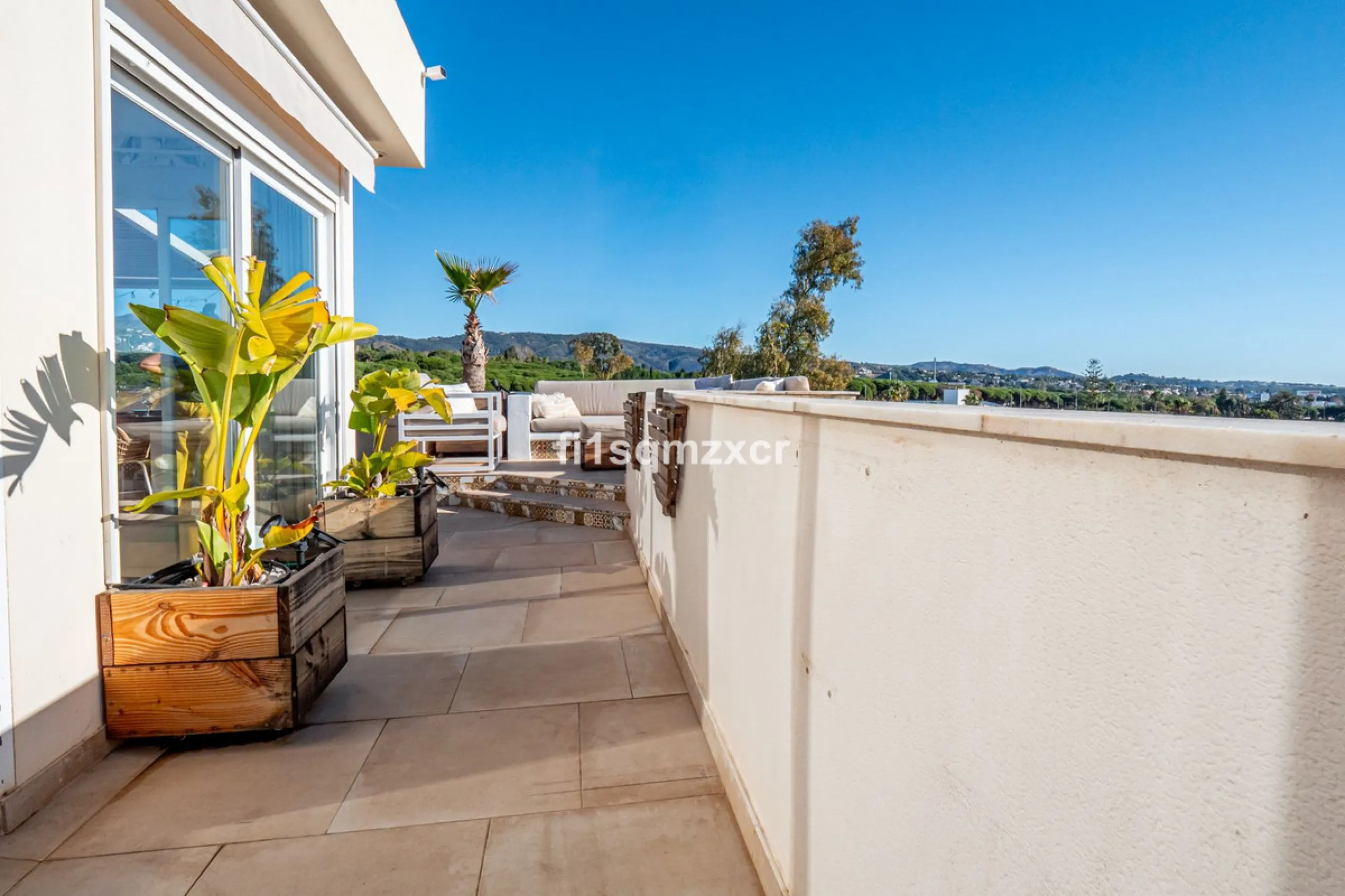 This unique corner penthouse with extraordinary views is located just a few minutes' walk from one of Marbella's most beautiful beaches, home to the best beach clubs, chiringuitos, and beach restaurants. The property has been completely redesigned and mod