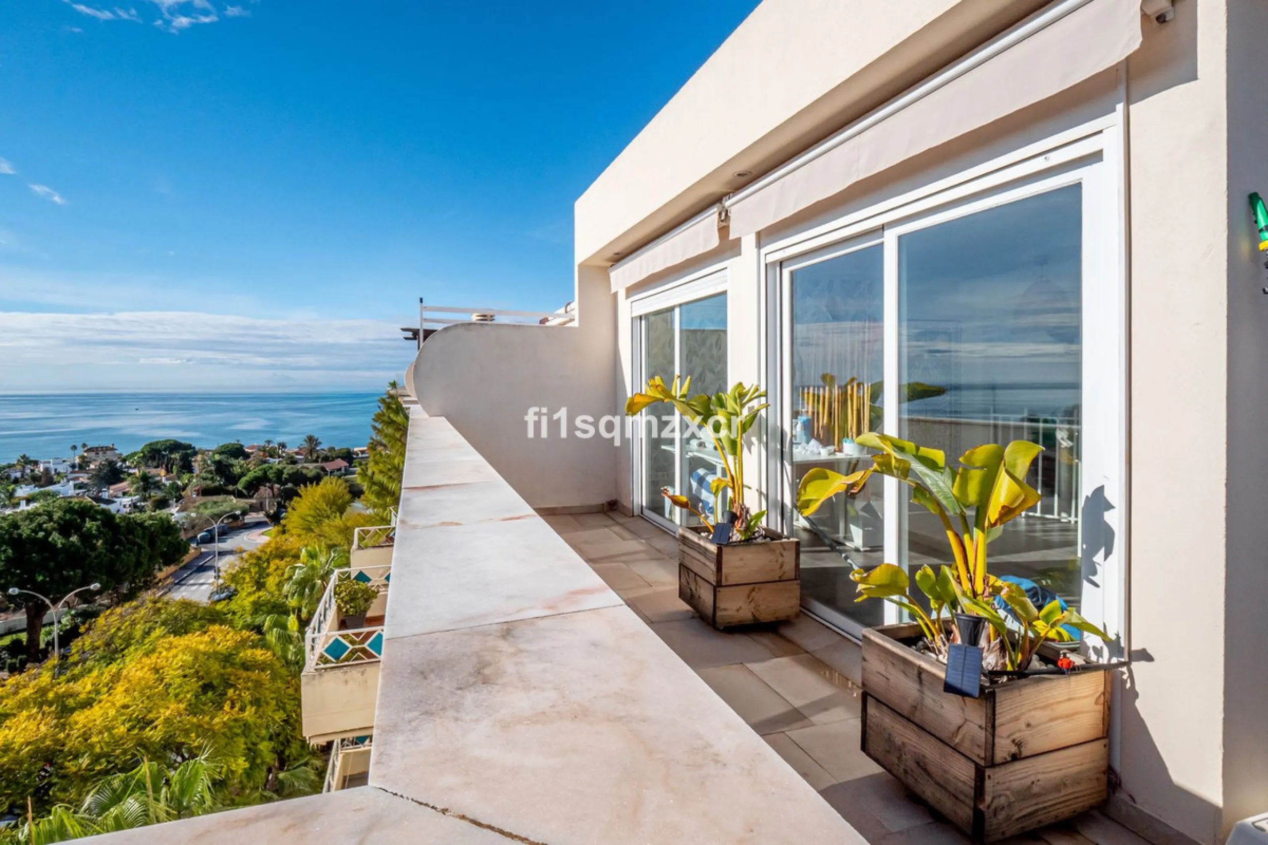 This unique corner penthouse with extraordinary views is located just a few minutes' walk from one of Marbella's most beautiful beaches, home to the best beach clubs, chiringuitos, and beach restaurants. The property has been completely redesigned and mod