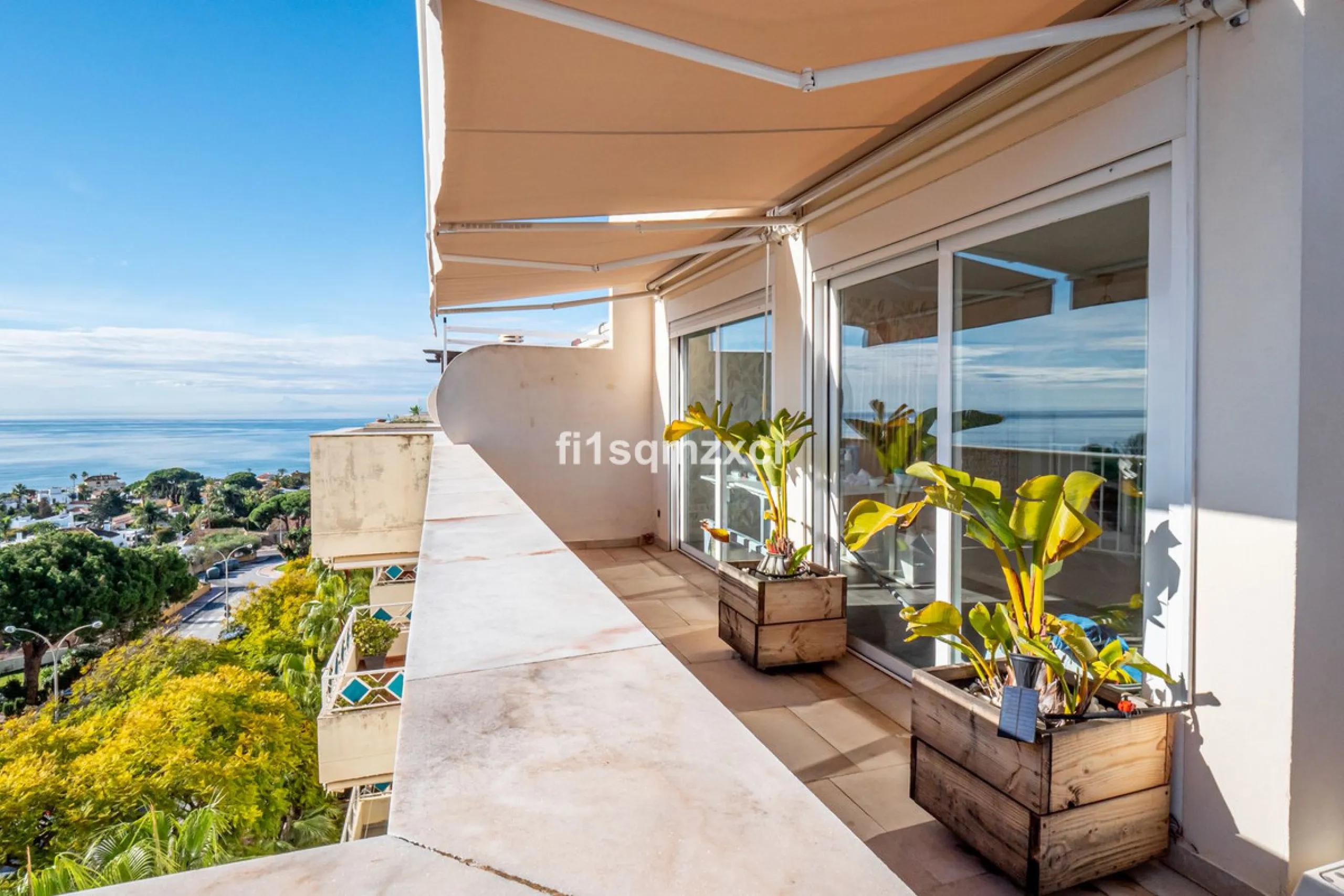 This unique corner penthouse with extraordinary views is located just a few minutes' walk from one of Marbella's most beautiful beaches, home to the best beach clubs, chiringuitos, and beach restaurants. The property has been completely redesigned and mod