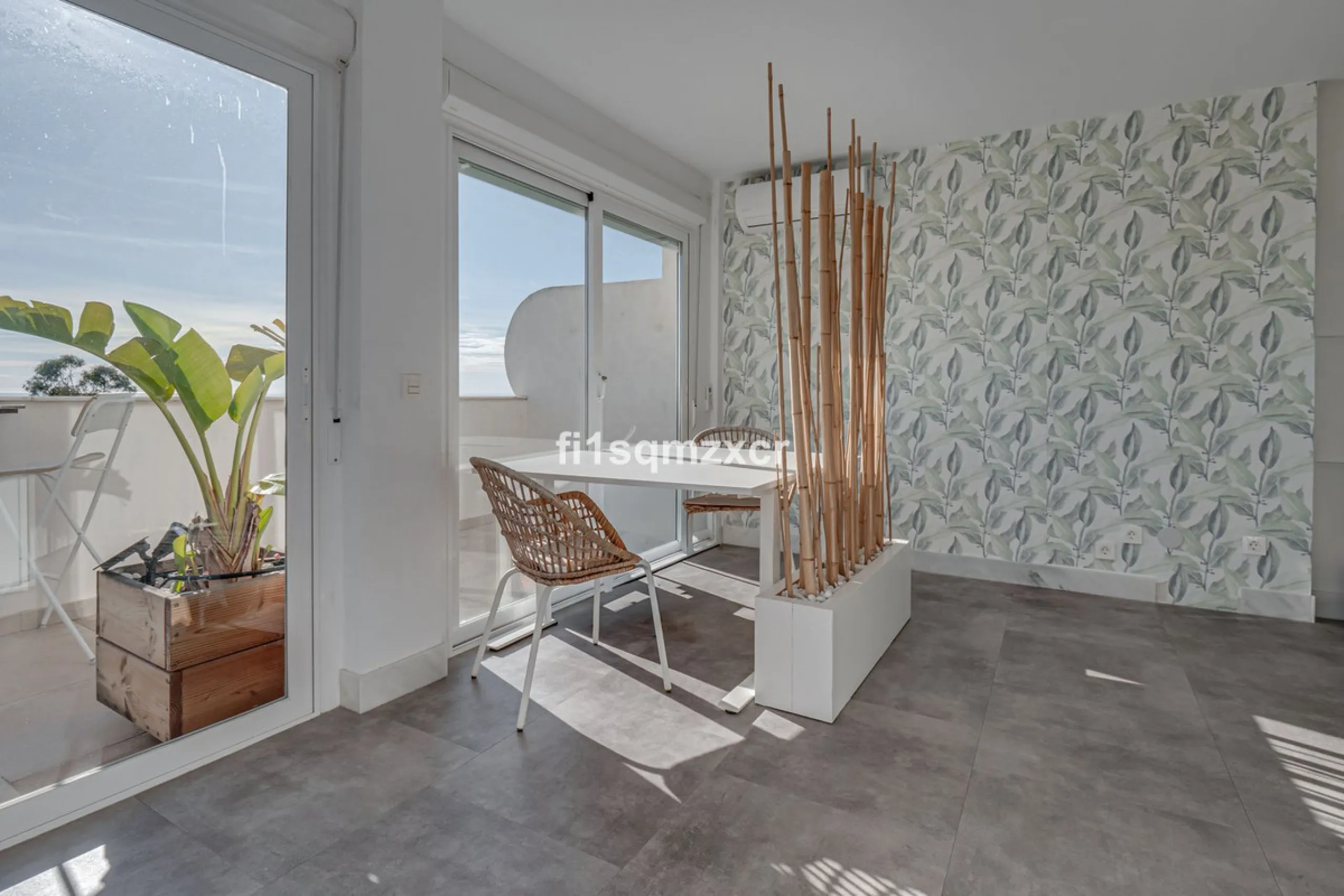 This unique corner penthouse with extraordinary views is located just a few minutes' walk from one of Marbella's most beautiful beaches, home to the best beach clubs, chiringuitos, and beach restaurants. The property has been completely redesigned and mod