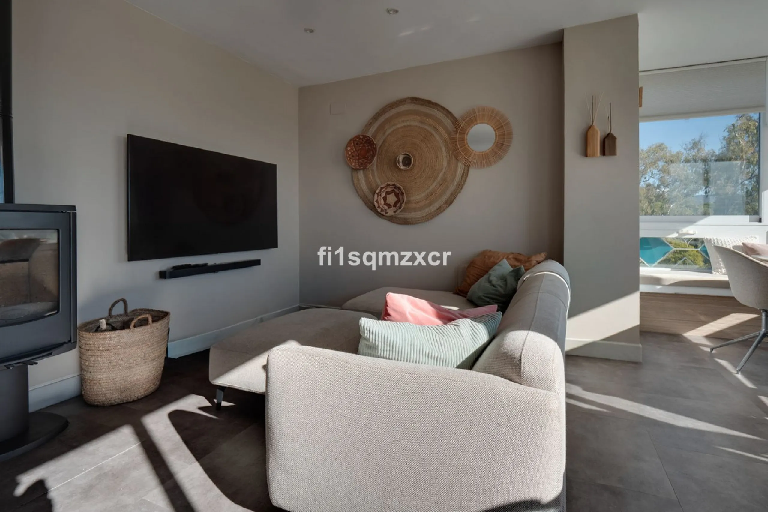 This unique corner penthouse with extraordinary views is located just a few minutes' walk from one of Marbella's most beautiful beaches, home to the best beach clubs, chiringuitos, and beach restaurants. The property has been completely redesigned and mod