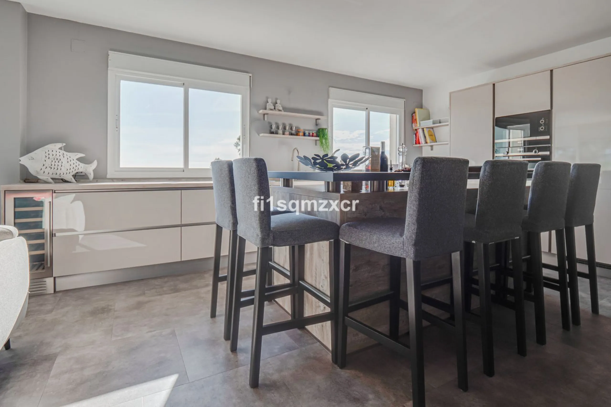 This unique corner penthouse with extraordinary views is located just a few minutes' walk from one of Marbella's most beautiful beaches, home to the best beach clubs, chiringuitos, and beach restaurants. The property has been completely redesigned and mod