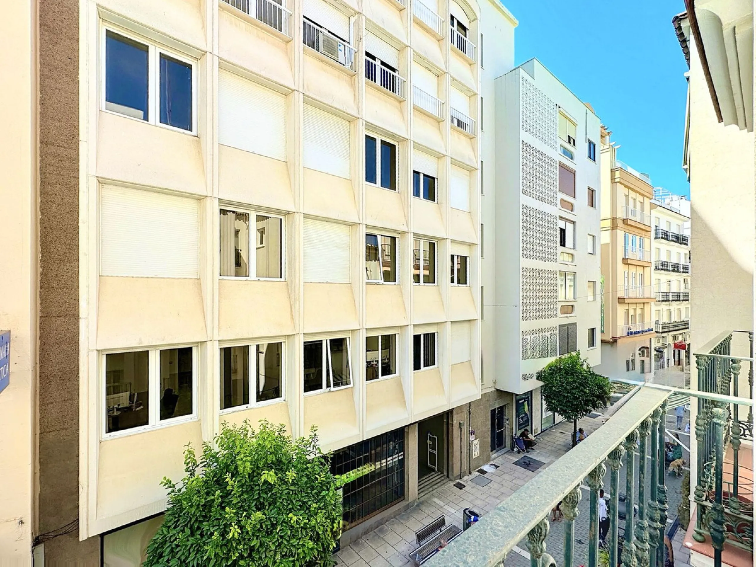 Unique Opportunity on a Main Street in the Center of Estepona – Just Steps from the Sea.