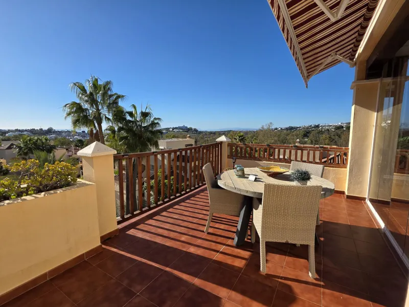 This beautiful apartment is the epitome of Marbella living: bright, spacious, plenty of outdoor space, 5 star resort amenities and stunning views. This corner apartment offers the most sensational views across the coastline and surrounding mountainside fr