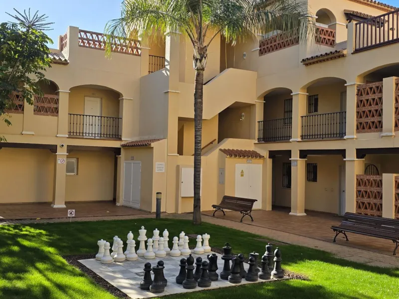 This beautiful apartment is the epitome of Marbella living: bright, spacious, plenty of outdoor space, 5 star resort amenities and stunning views. This corner apartment offers the most sensational views across the coastline and surrounding mountainside fr