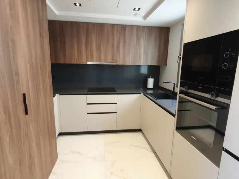 Apartment - Middle Floor Apartment в продаже в Marbella, Málaga. В доме 2 спален и 2 ванных комнат. Площадь дома 103 м²