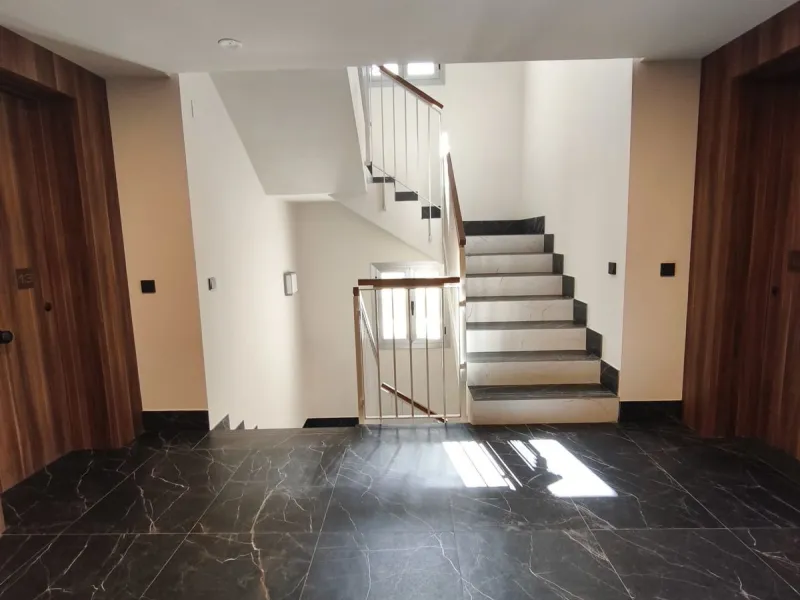 Apartment - Middle Floor Apartment в продаже в Marbella, Málaga. В доме 2 спален и 2 ванных комнат. Площадь дома 103 м²