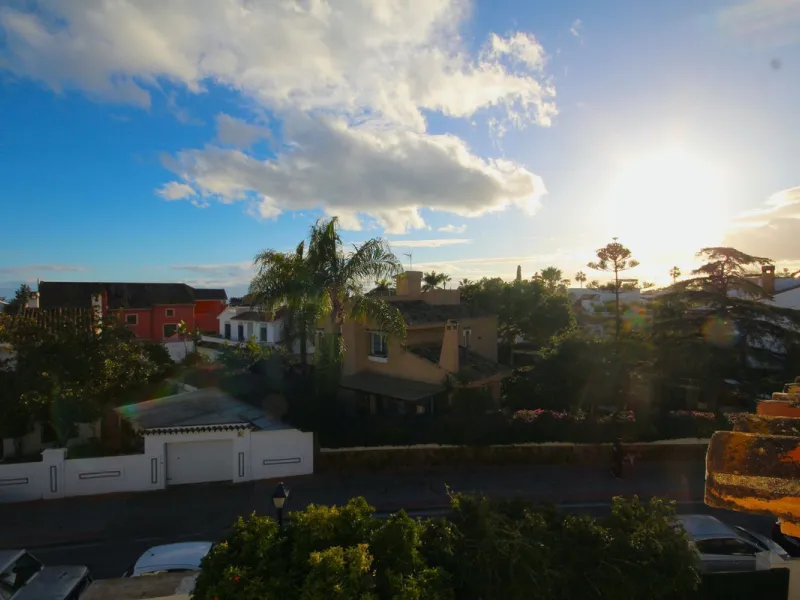 Spacious 5-Bedroom Townhouse in a Prime Marbella Location