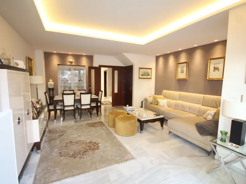 Spacious 5-Bedroom Townhouse in a Prime Marbella Location
