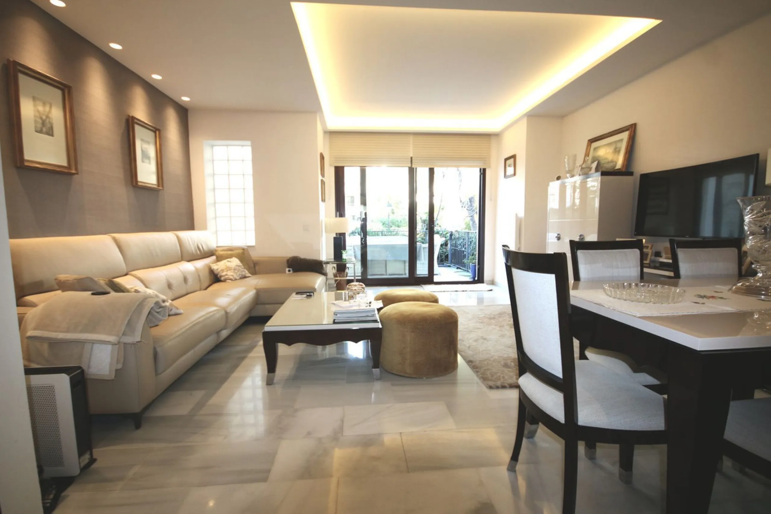 Spacious 5-Bedroom Townhouse in a Prime Marbella Location