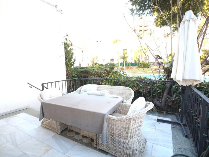 Spacious 5-Bedroom Townhouse in a Prime Marbella Location