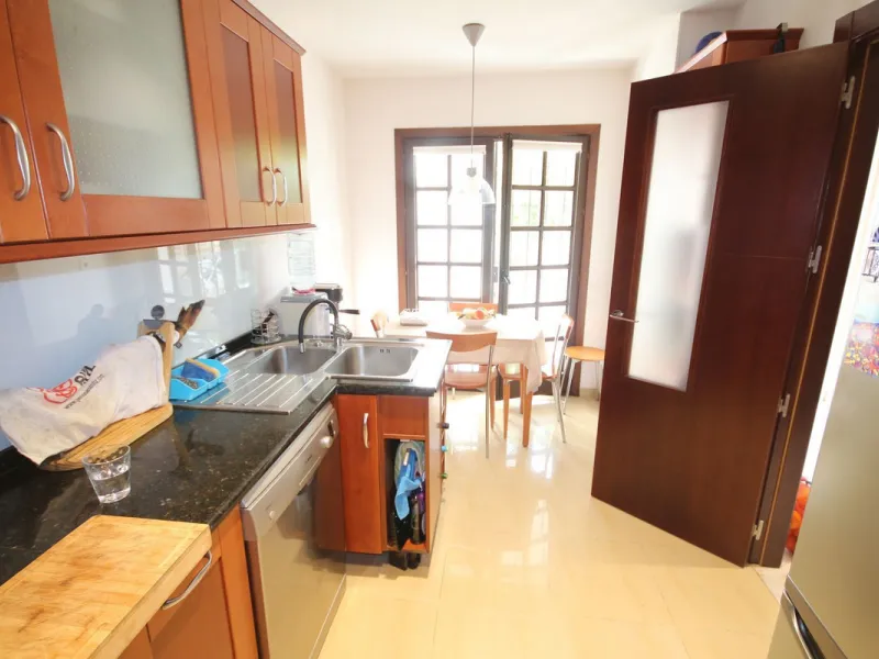 Spacious 5-Bedroom Townhouse in a Prime Marbella Location