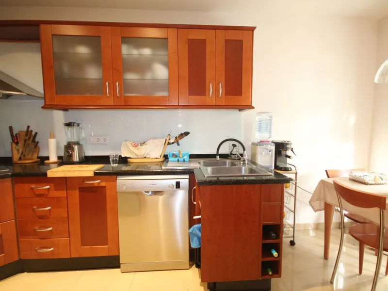 Spacious 5-Bedroom Townhouse in a Prime Marbella Location