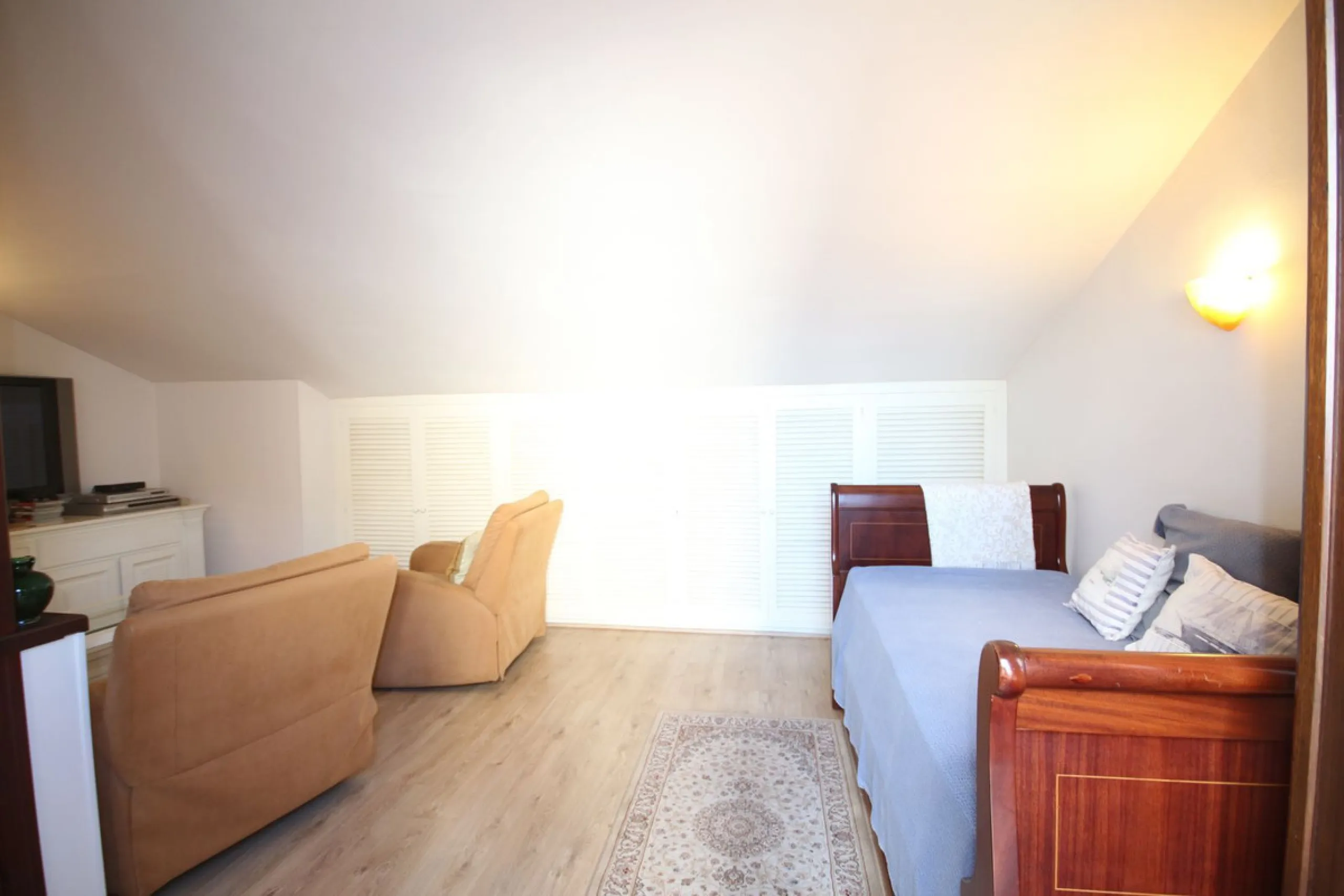 Spacious 5-Bedroom Townhouse in a Prime Marbella Location