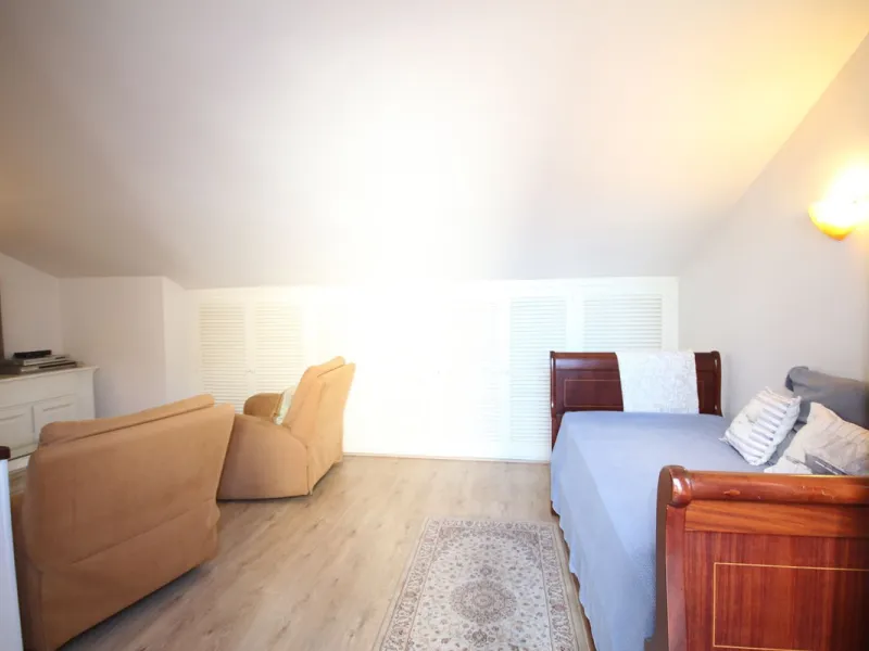 Spacious 5-Bedroom Townhouse in a Prime Marbella Location