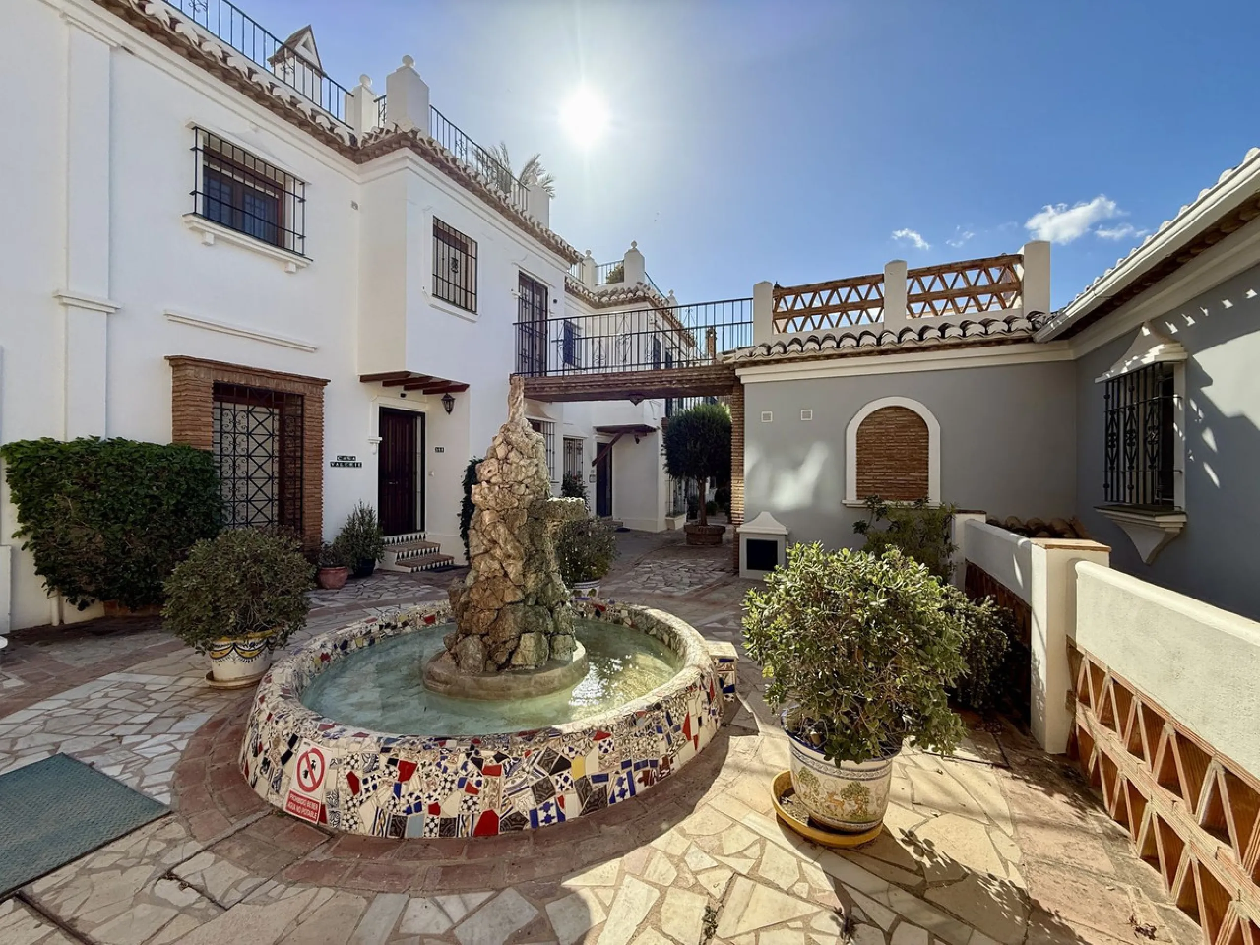 Townhouse with amazing panoramic views in Puebla Aida, Mijas Golf