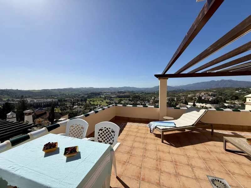 Townhouse with amazing panoramic views in Puebla Aida, Mijas Golf