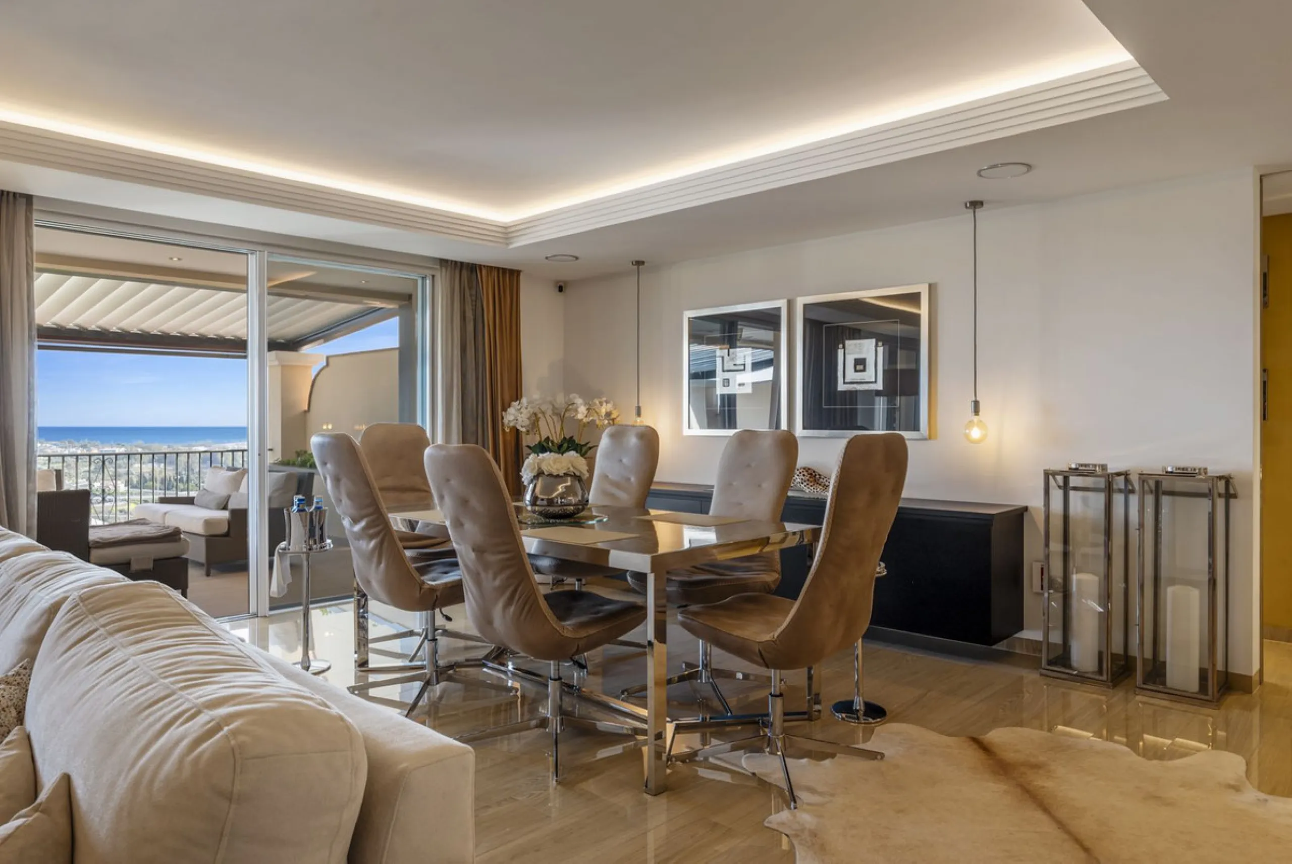 Top-Quality 4-Bedroom Penthouse in Altos de los Almendros, Benahavís