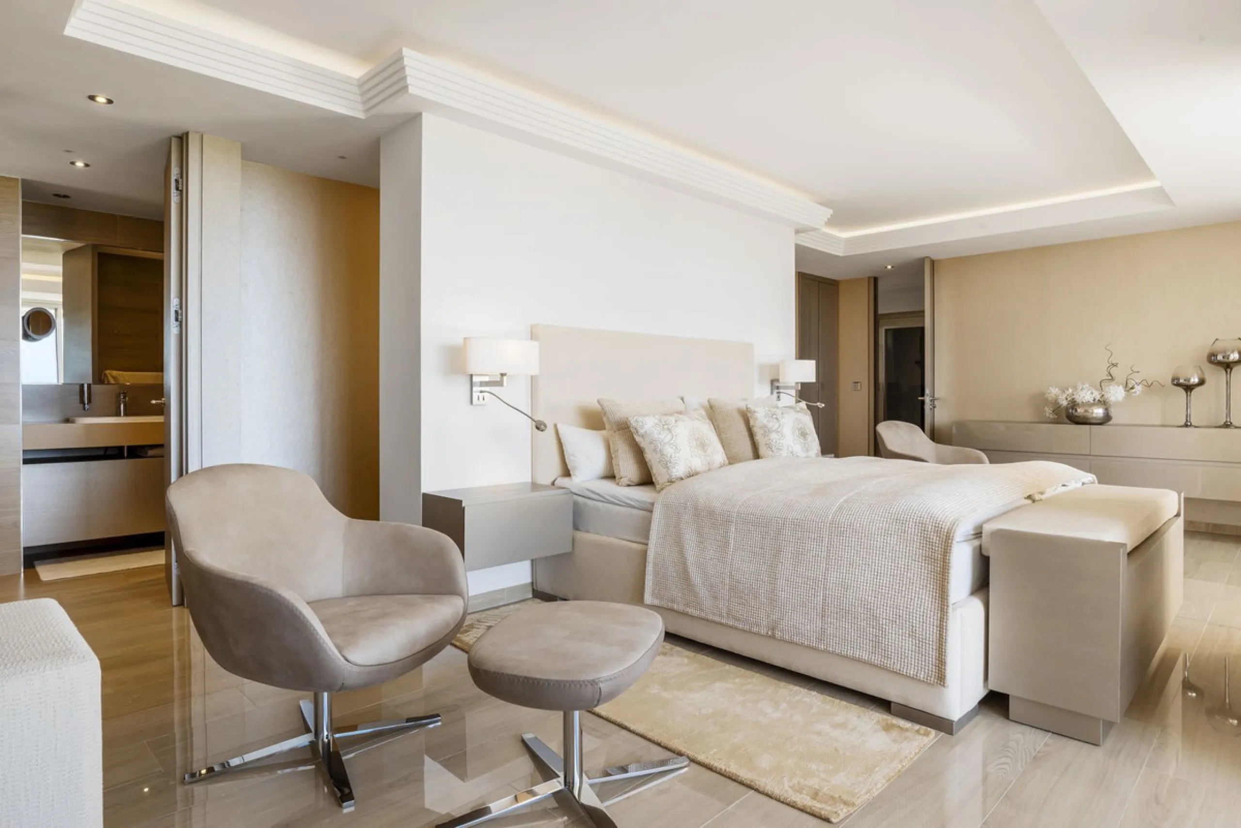 Top-Quality 4-Bedroom Penthouse in Altos de los Almendros, Benahavís