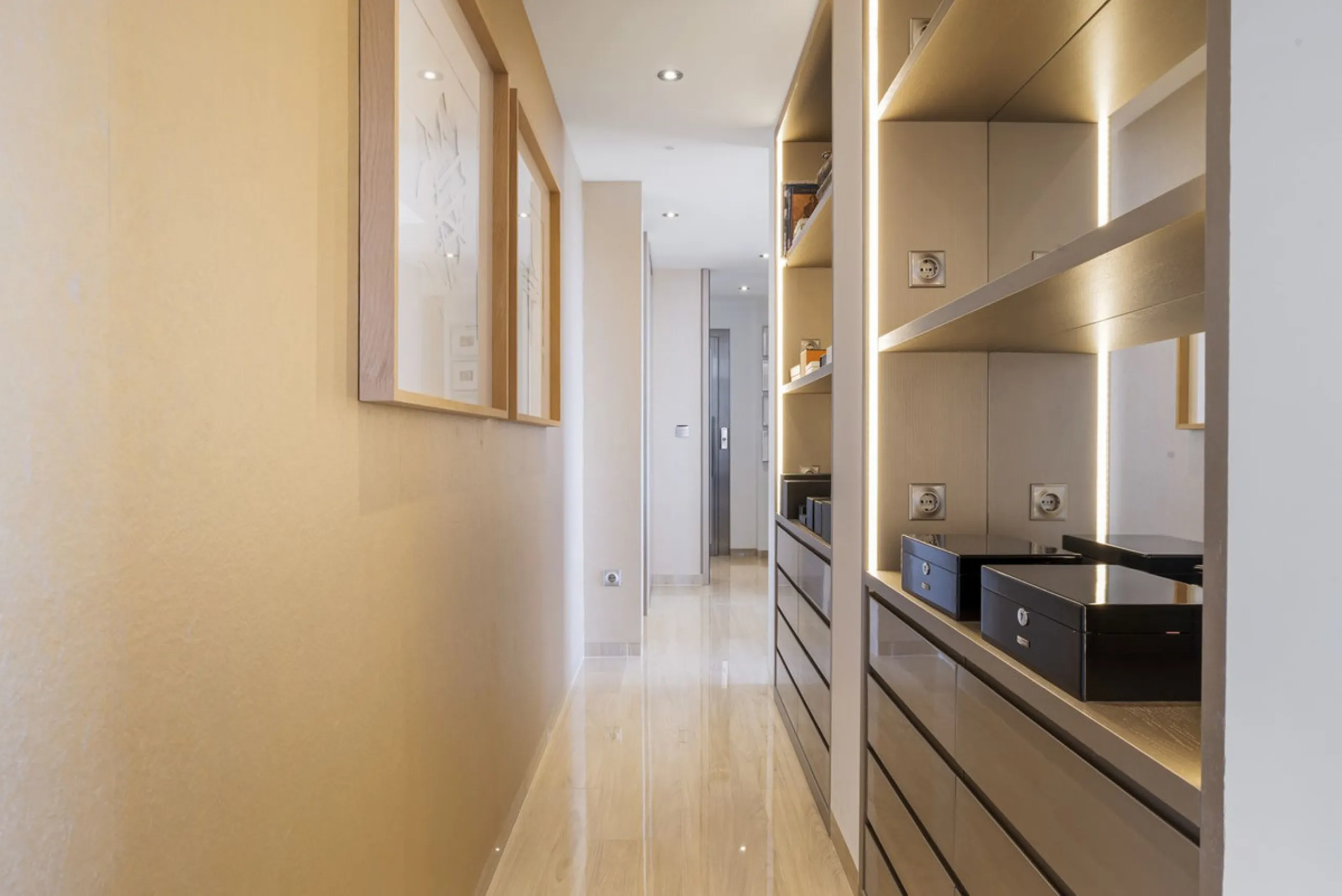 Top-Quality 4-Bedroom Penthouse in Altos de los Almendros, Benahavís
