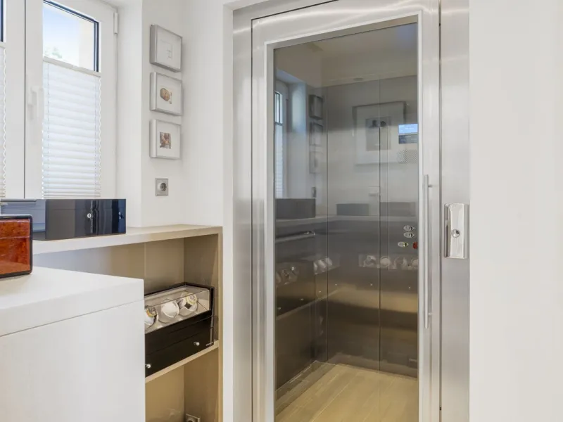Top-Quality 4-Bedroom Penthouse in Altos de los Almendros, Benahavís
