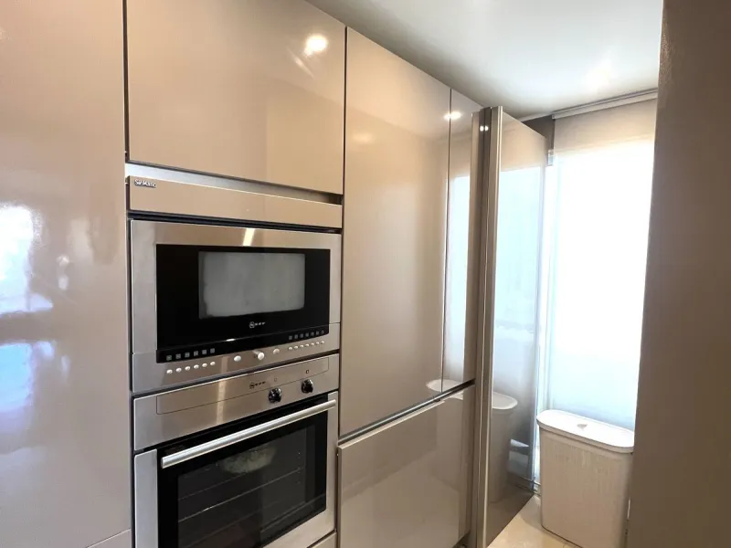 Introducing a beautifully upgraded 2-bedroom, 2-bathroom residence in the exclusive Terrazas de Banús, one of Puerto Banús' most sought-after complexes. Offering 24-hour concierge service, pristine subtropical gardens, and two serene swimming pools, this 