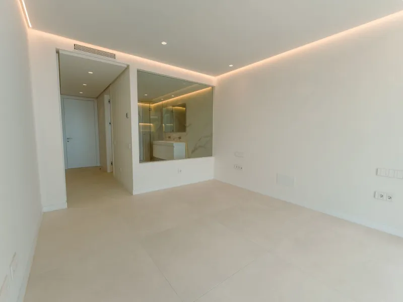 Luxury Middle Floor Apartment with Magnificent Sea Views (Apartment 5.1.1)