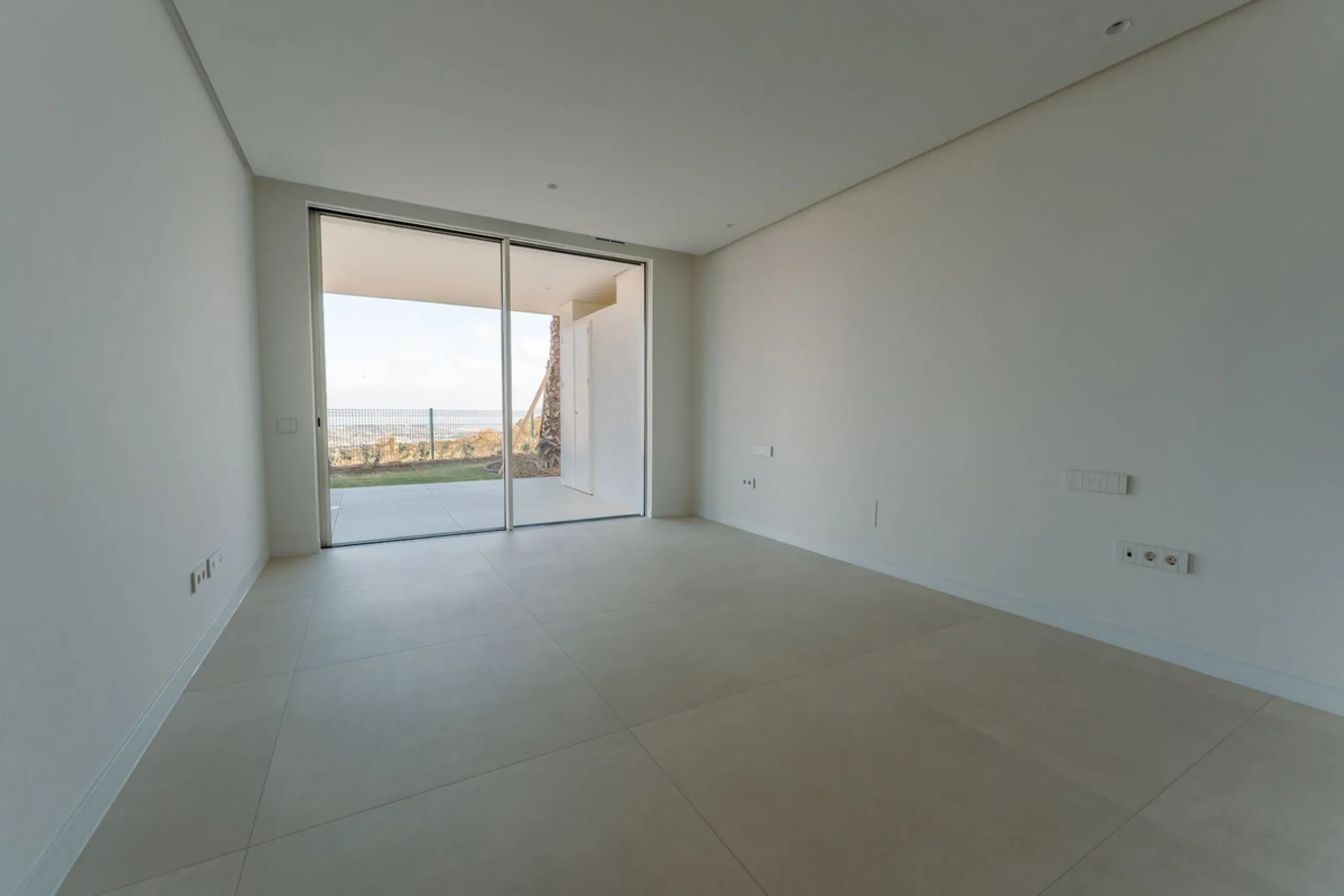 High-End Ground Floor Residence with Sea Views (Apartment 6.0.1)