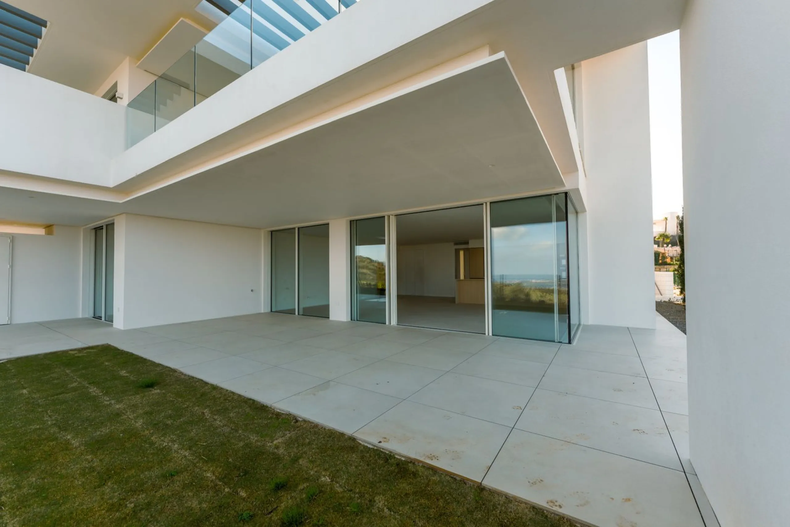 High-End Ground Floor Residence with Sea Views (Apartment 6.0.1)