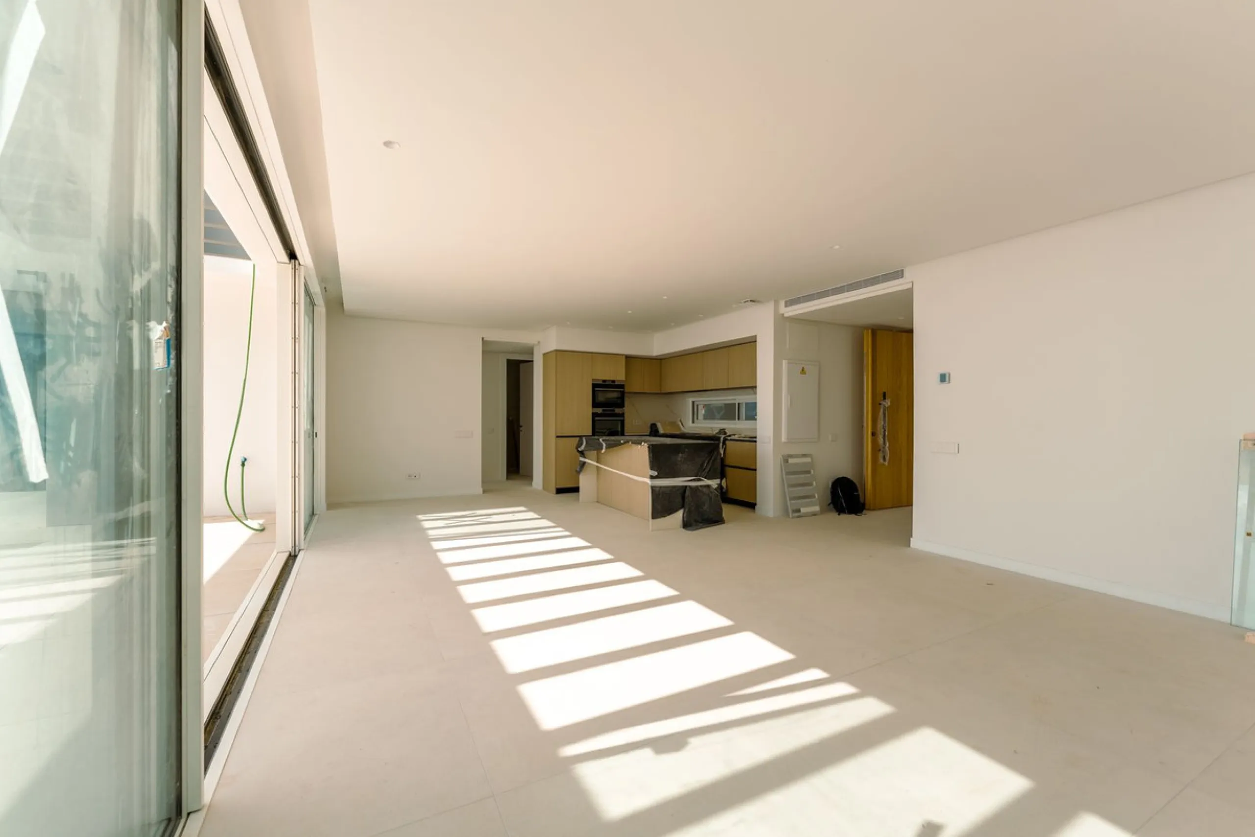 Apartment - Penthouse Duplex в продаже в Ojén, Málaga. В доме 3 спален и 2 ванных комнат. Площадь дома 134 м²