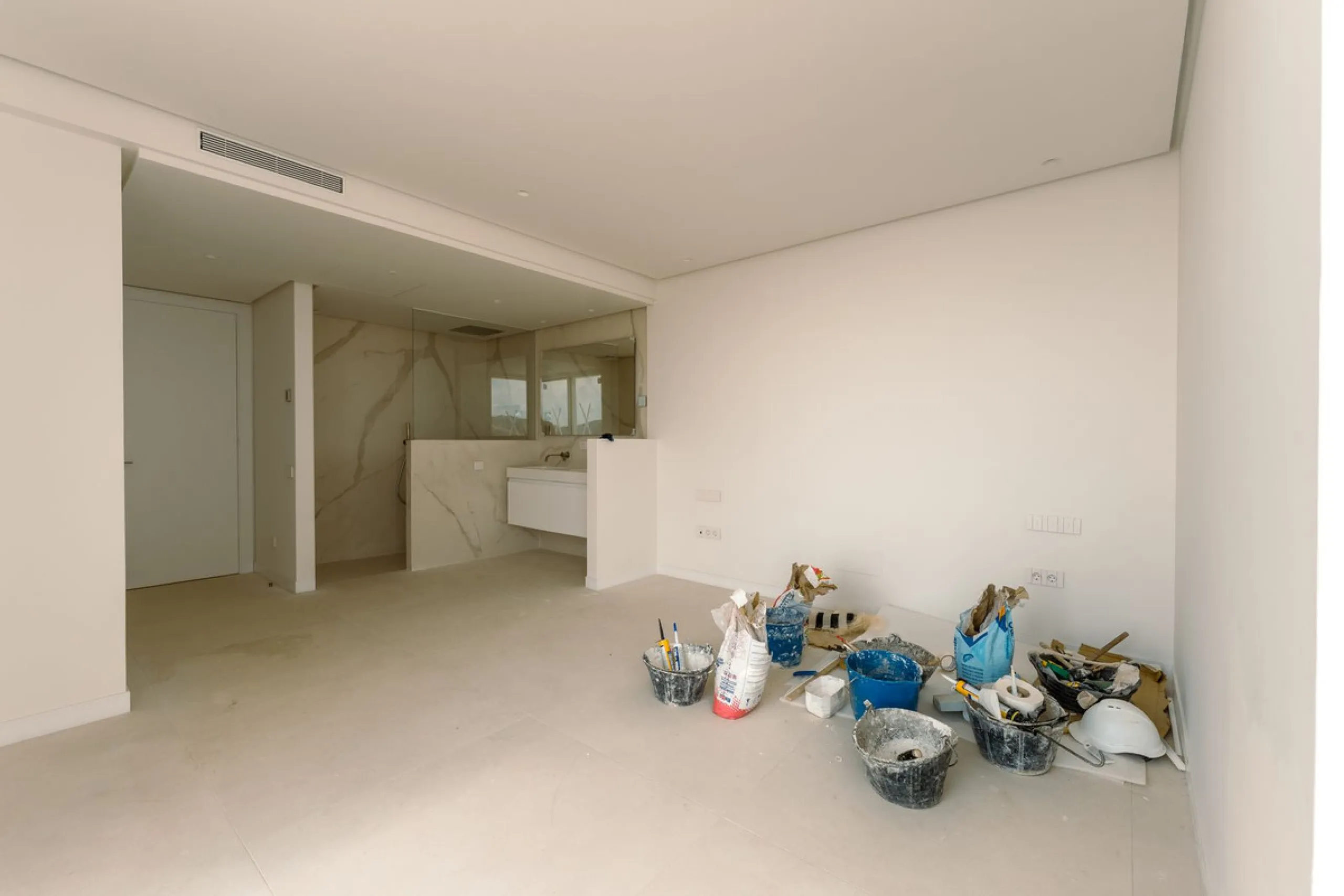 Apartment - Penthouse Duplex в продаже в Ojén, Málaga. В доме 3 спален и 2 ванных комнат. Площадь дома 134 м²