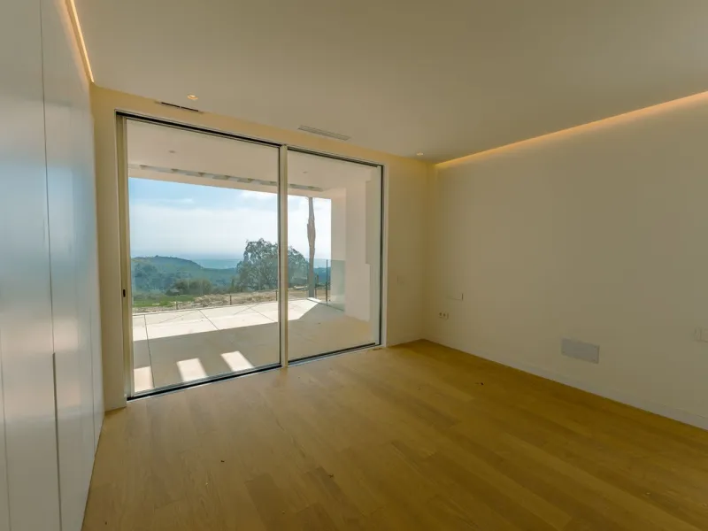 Ultra-Prime Panoramic Apartment with 285 m² of Terrace & Private Pool (Apartement 5.2.1)