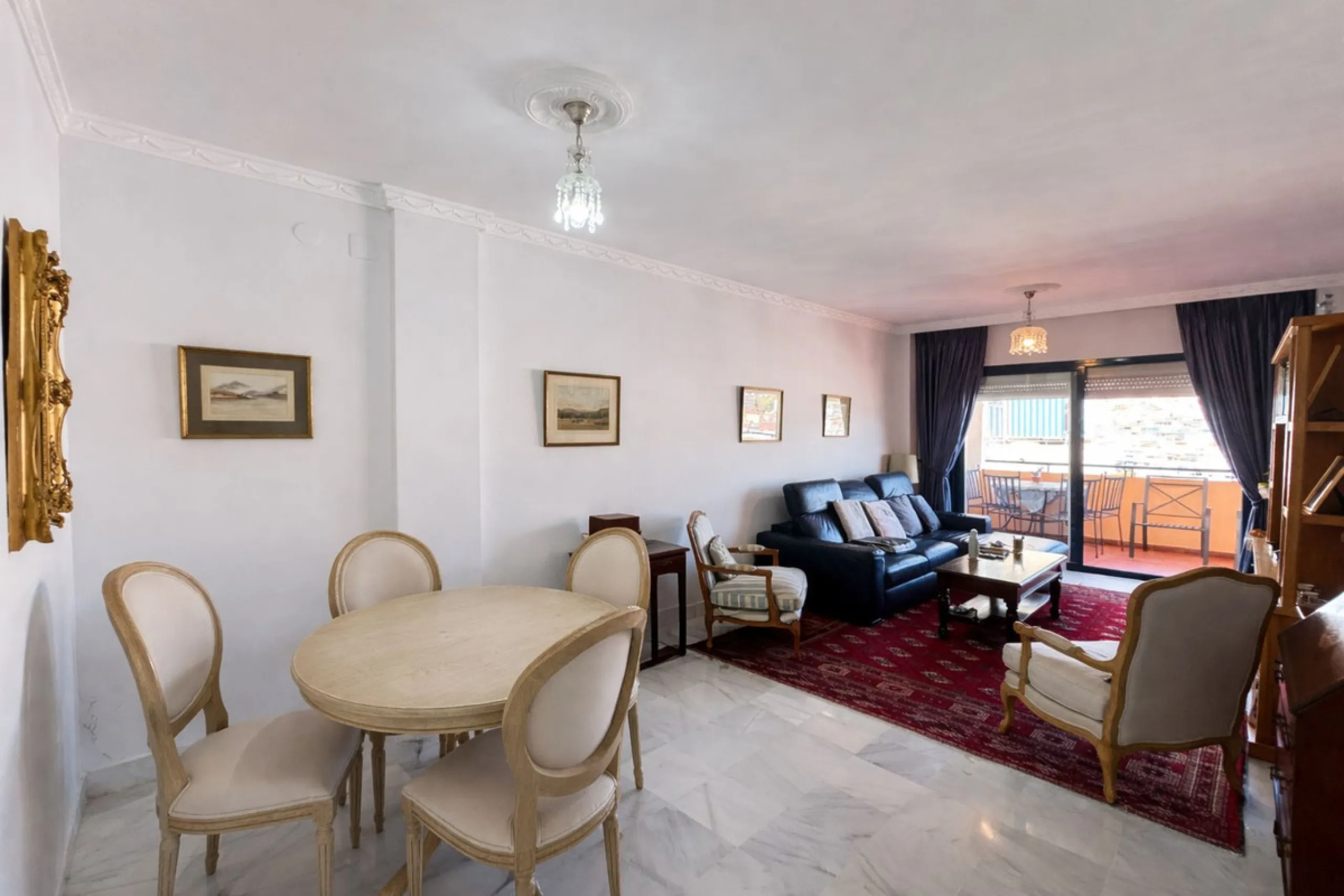 ✨ Home with panoramic sea and mountain views in the heart of Marbella ✨