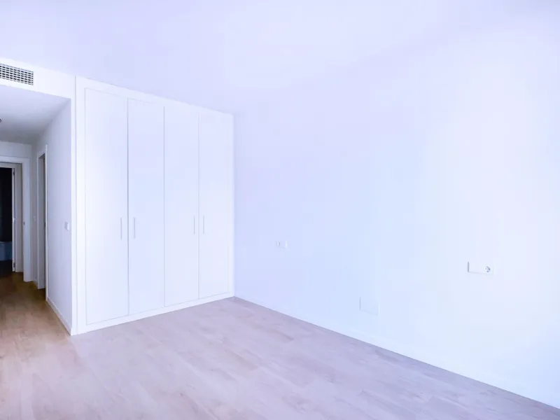 Apartment - Middle Floor Apartment в продаже в Marbella, Málaga. В доме 2 спален и 2 ванных комнат. Площадь дома 90 м²