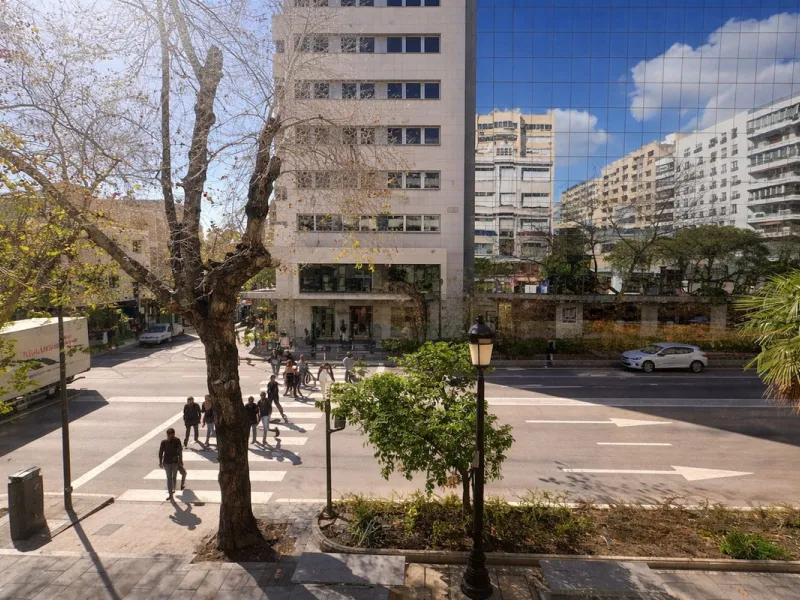 Office in the Heart of Marbella – Edificio Sabadell