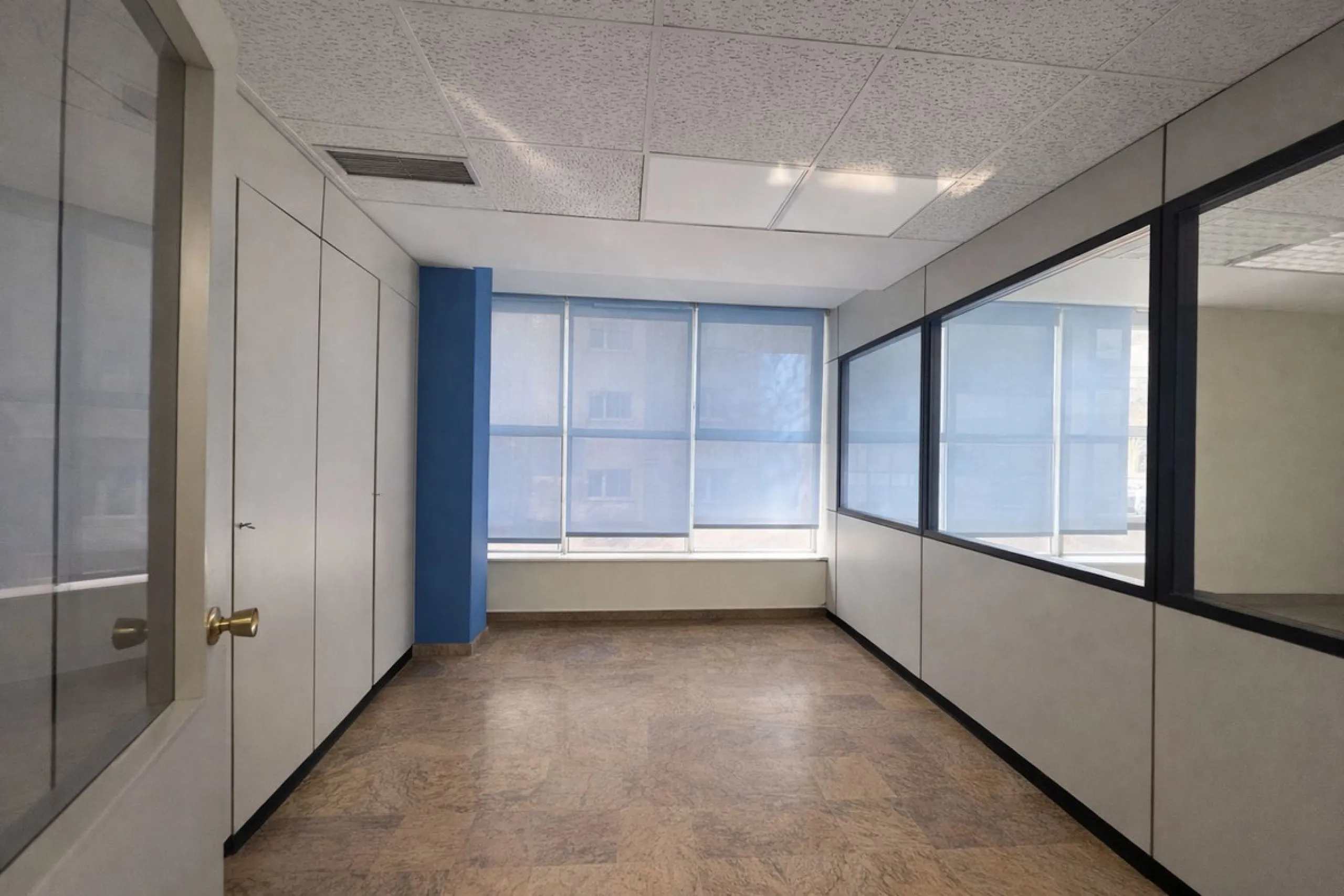 Office in the Heart of Marbella – Edificio Sabadell