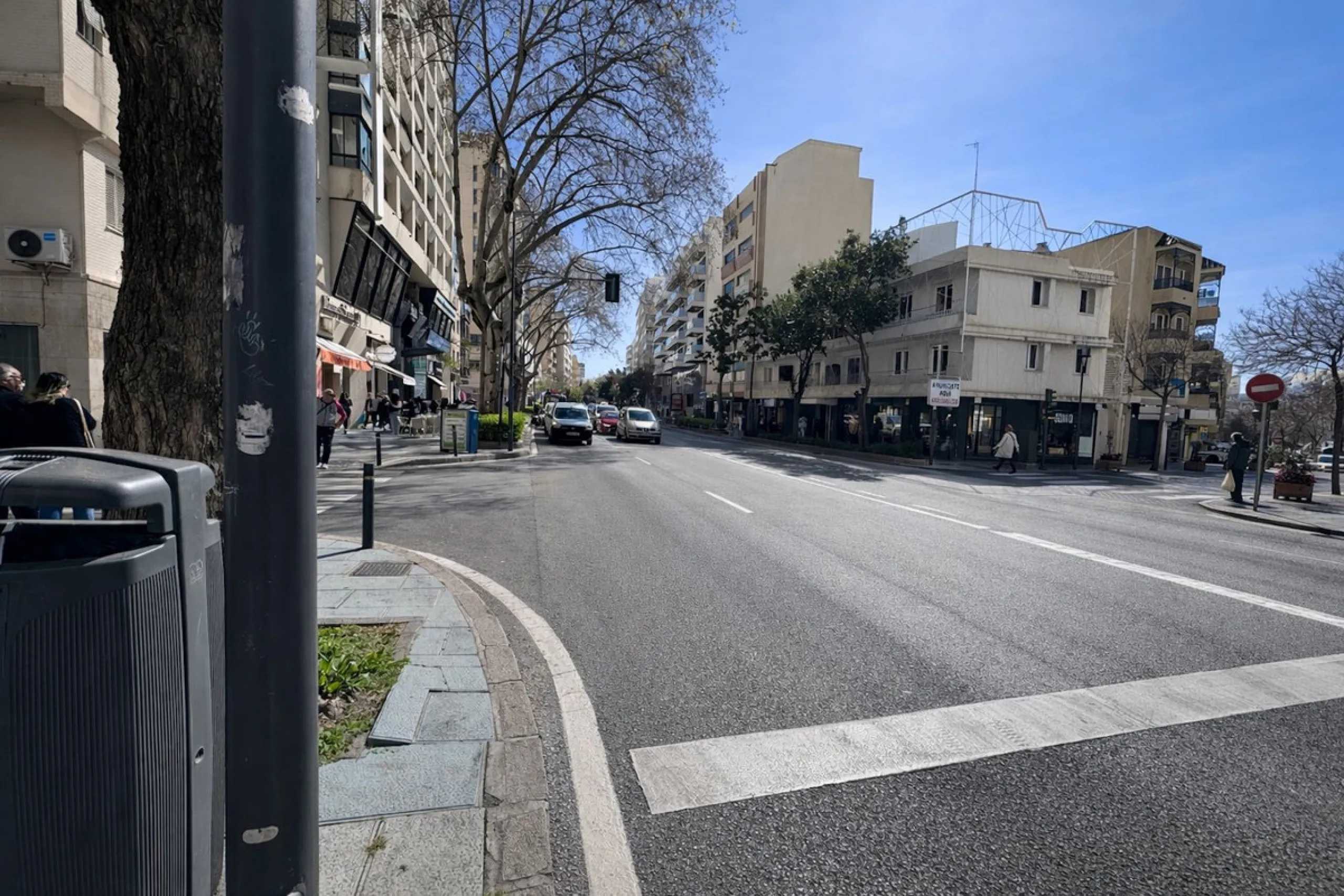Office in the Heart of Marbella – Edificio Sabadell