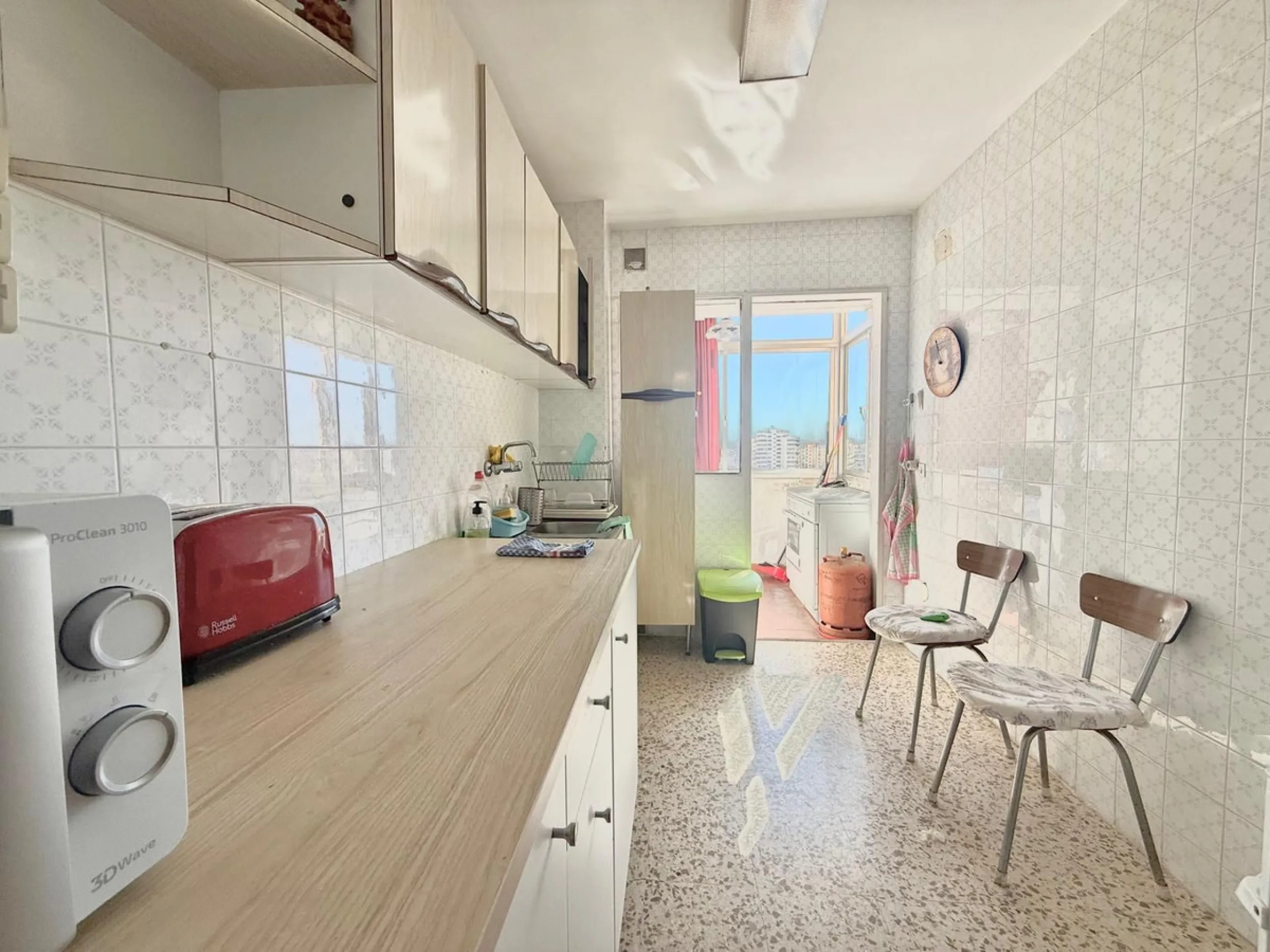 Prime 9th-Floor Apartment with 180º Views in Central Fuengirola