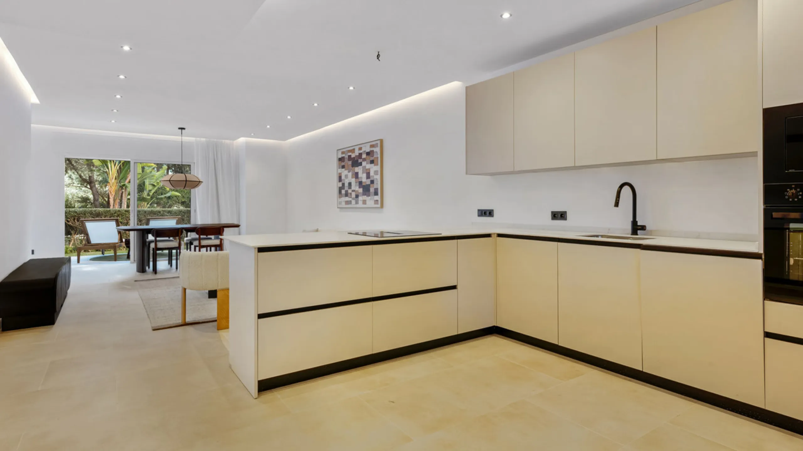 This beautifully renovated and fully furnished three-bedroom apartment is located in the highly sought-after residential area of Las Brisas, one of Marbella's most desirable and peaceful neighborhoods.