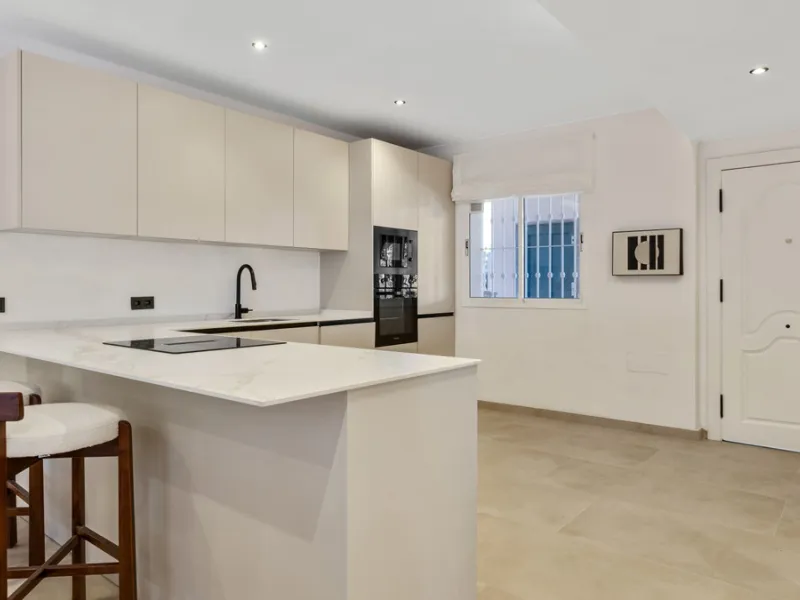 This beautifully renovated and fully furnished three-bedroom apartment is located in the highly sought-after residential area of Las Brisas, one of Marbella's most desirable and peaceful neighborhoods.